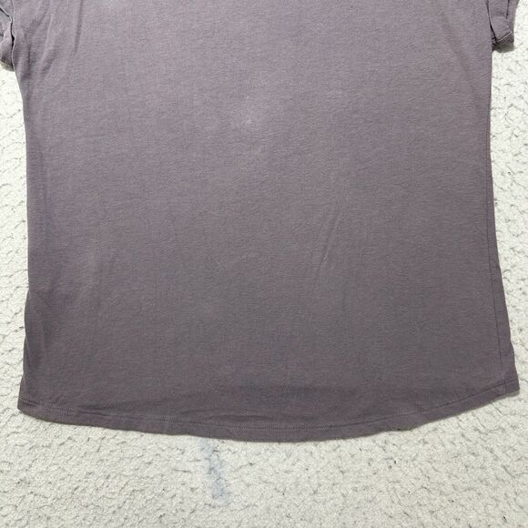 Under Armour HeatGear Women's XS Crewneck Short Sleeve Athletic Purple T Shirt - Picture 12 of 13